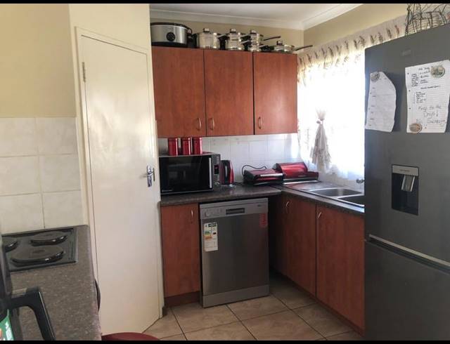 3 BEDROOM HOUSE FOR SALE IN EQUESTRIA